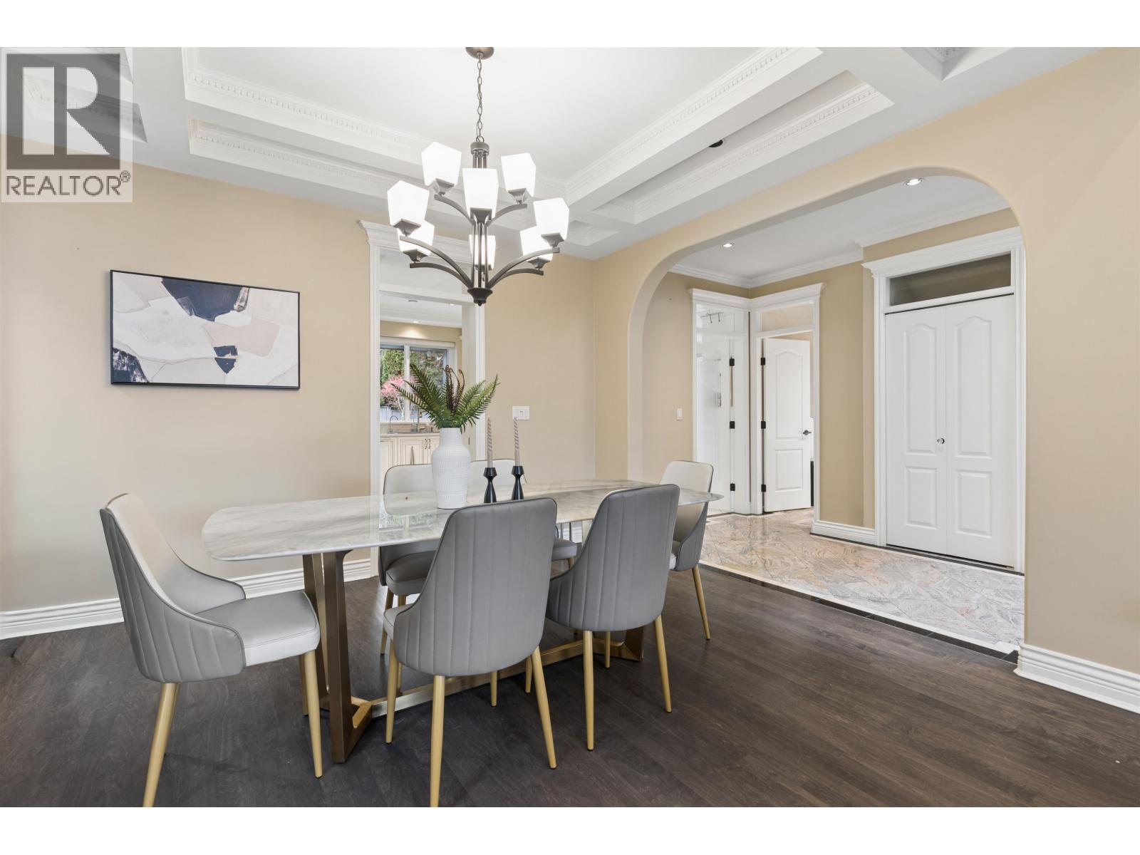 5 Bed, 5 Bath House for Sale in Richmond – 7371 MANNING COURT, Richmond – MLS# R3154514 - Image 8