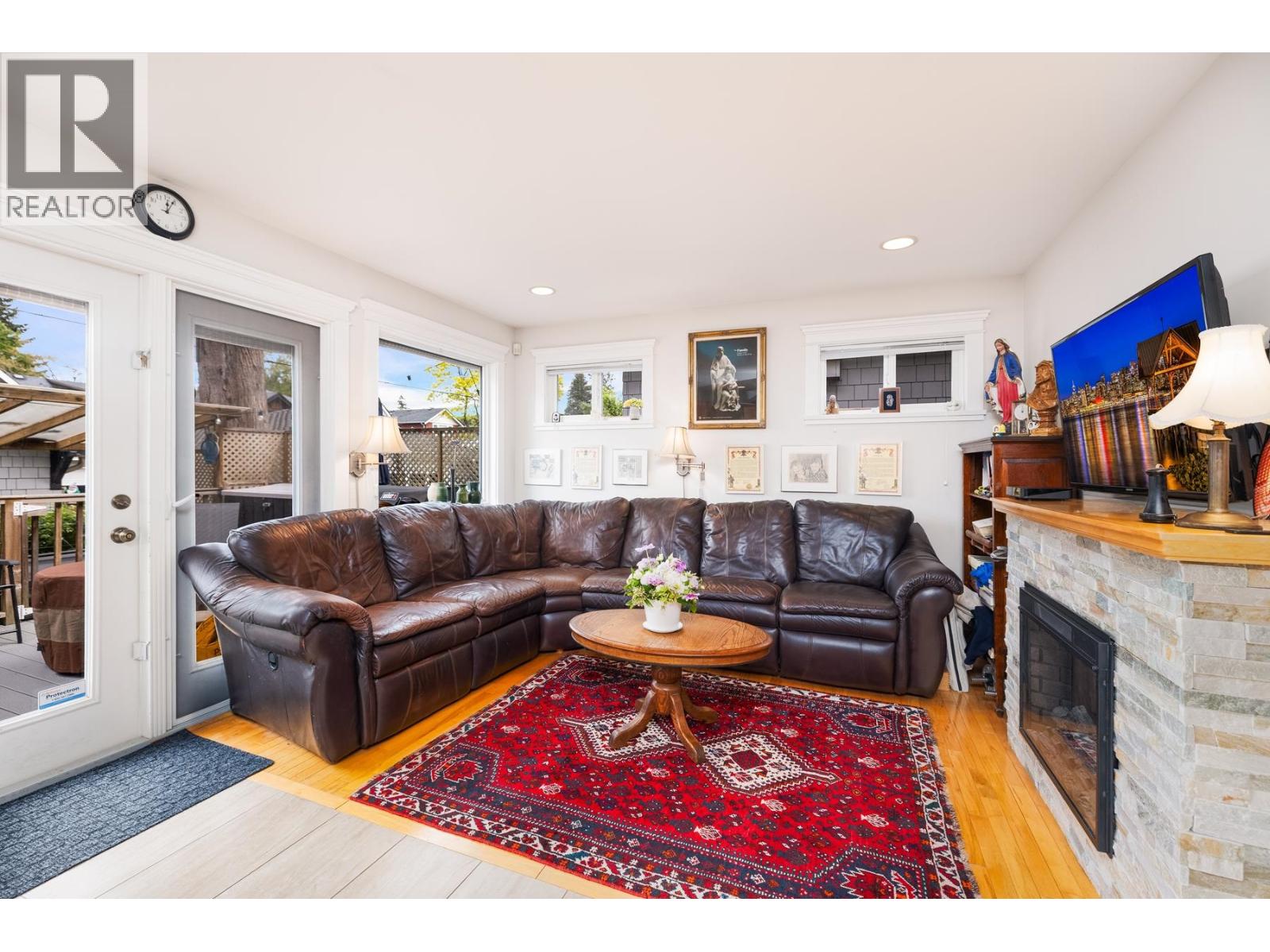 4 Bed, 3 Bath House for Sale in Vancouver – 4337 W 15TH AVENUE, Vancouver – MLS# R3154531 - Image 20
