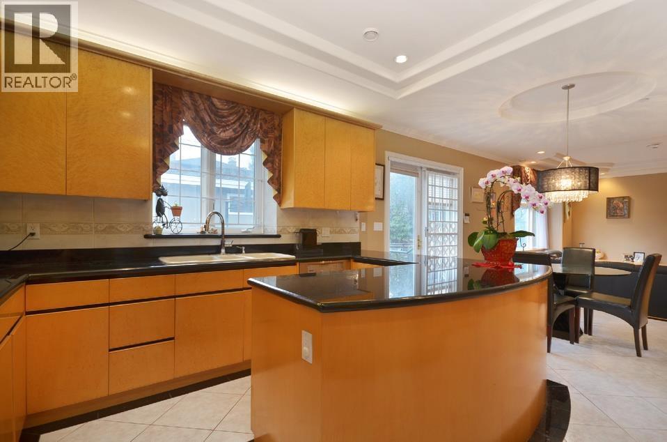 7 Bed, 6 Bath House for Rent in Vancouver – 22xx W 34TH AVENUE, Vancouver – MLS# R3154545 - Image 4