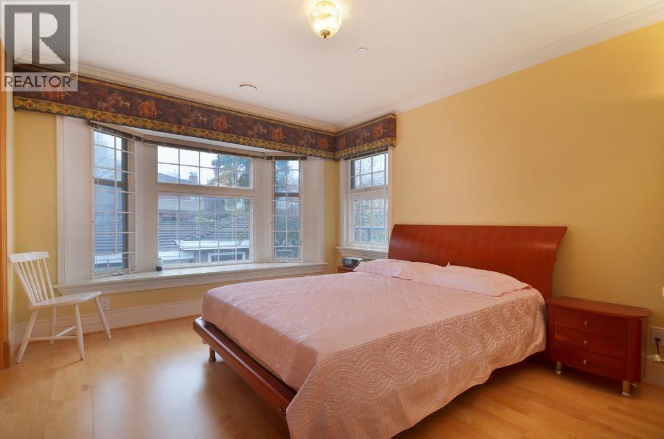 7 Bed, 6 Bath House for Rent in Vancouver – 22xx W 34TH AVENUE, Vancouver – MLS# R3154545 - Image 9