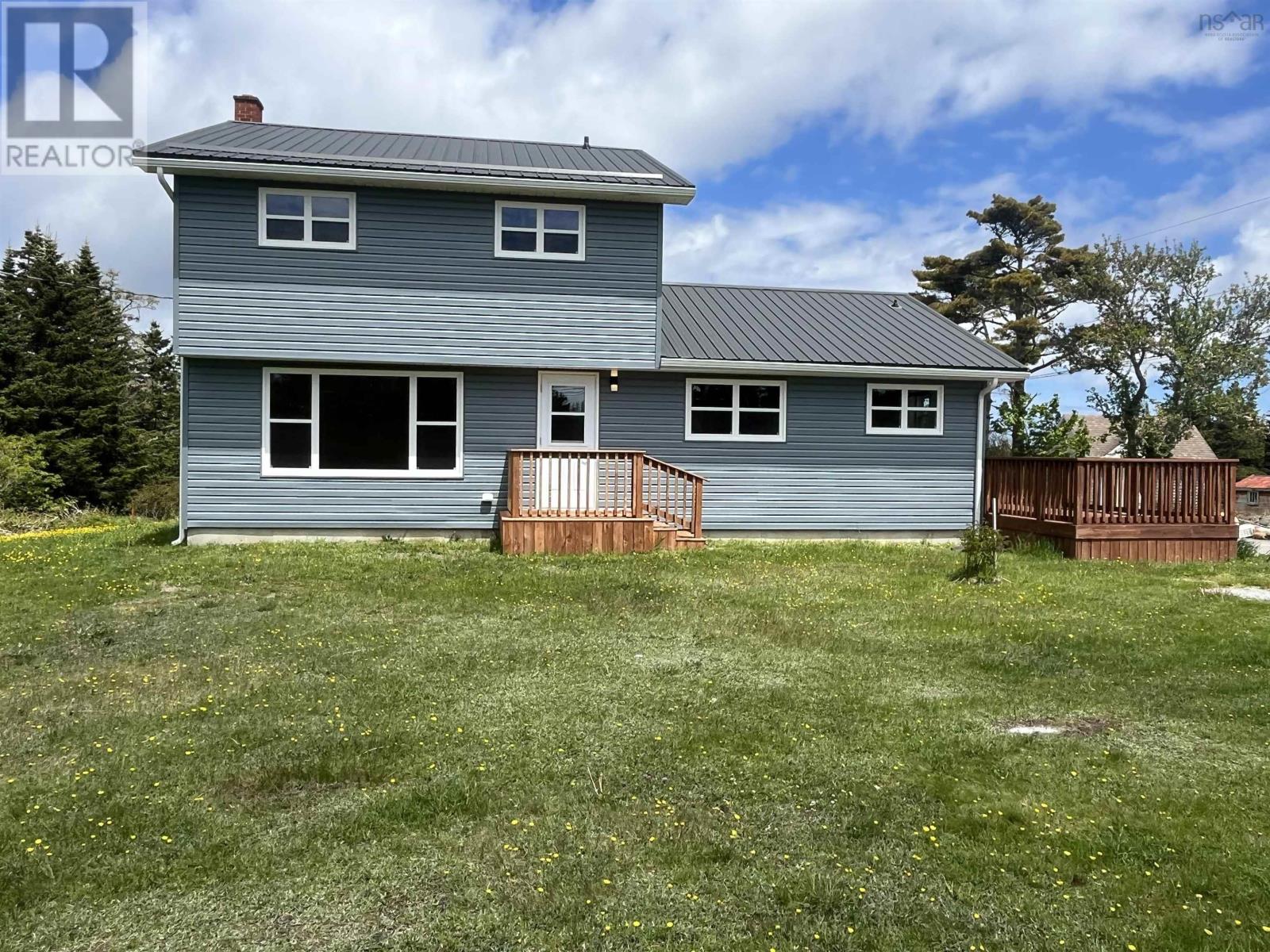 89 Stoney Island Road