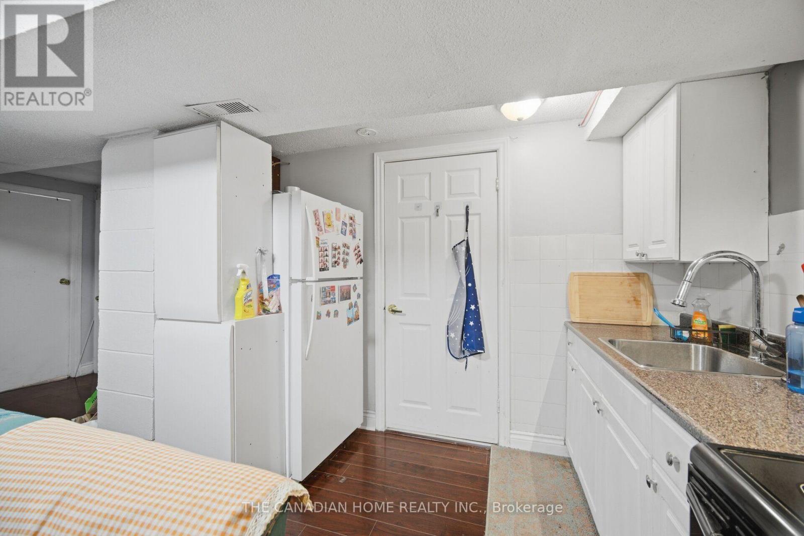 802 BRIMORTON DRIVE - 30