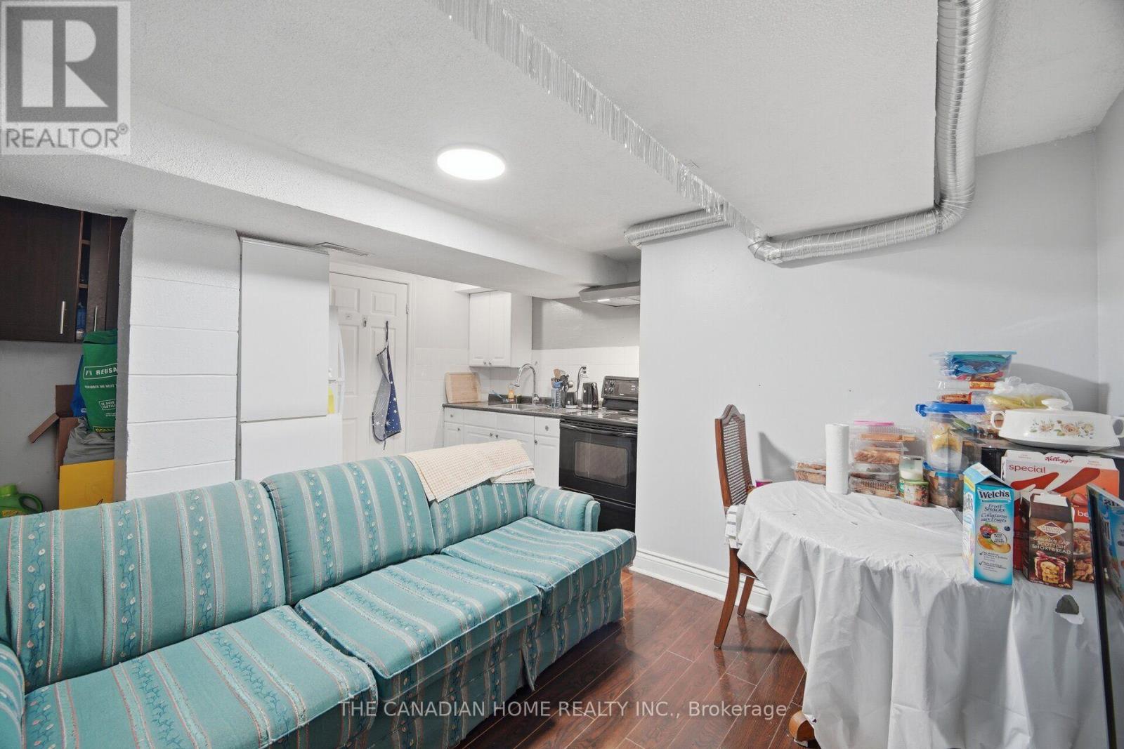 802 BRIMORTON DRIVE - 33