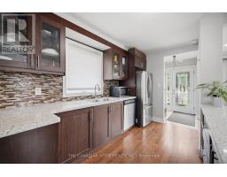 Bedroom 2 - 802 Brimorton Drive, Toronto, ON M1G2S9 Photo 6