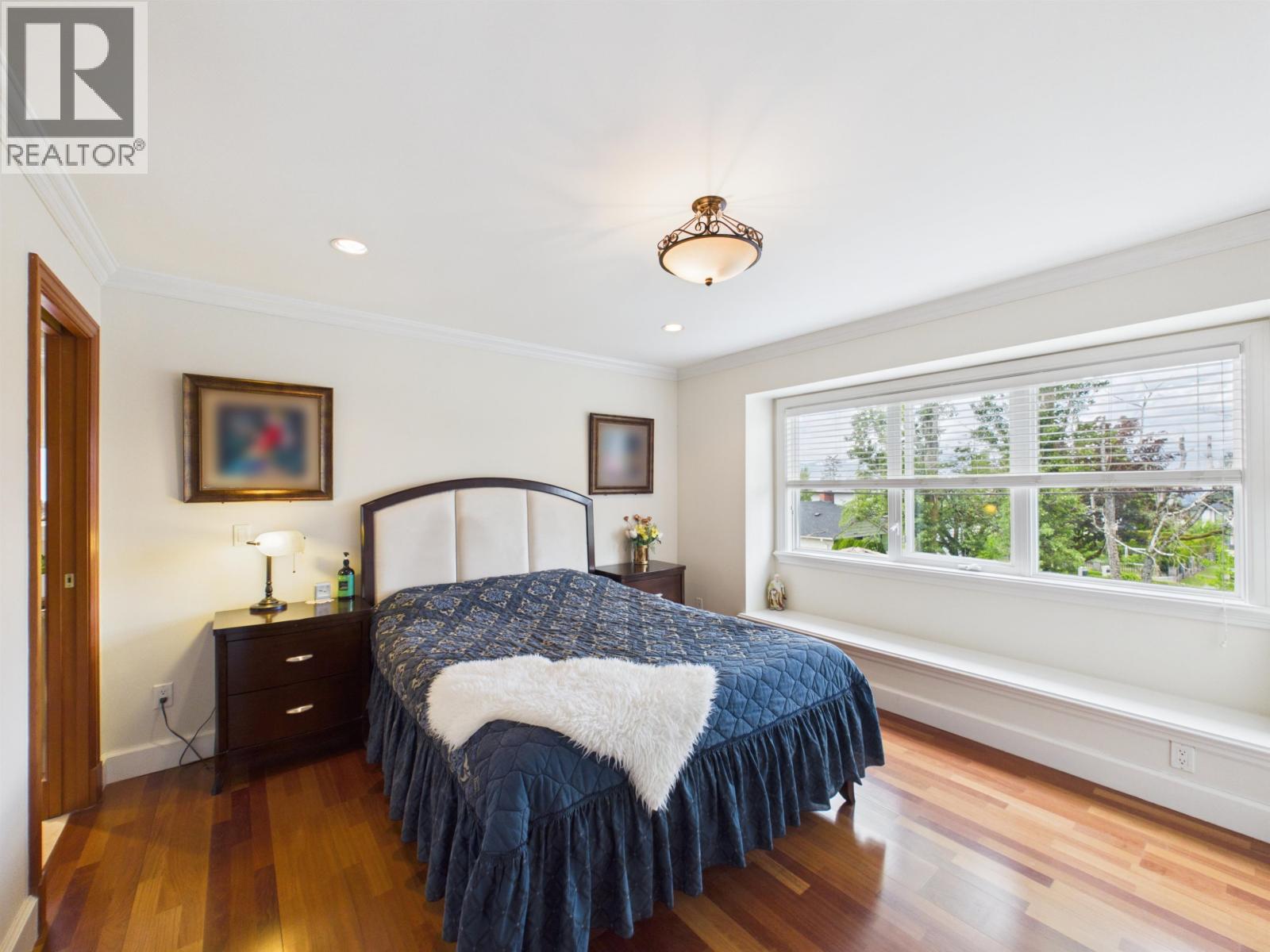 6 Bed, 5 Bath House for Sale in Burnaby – 6807 BURNS STREET, Burnaby – MLS# R3154537 - Image 21
