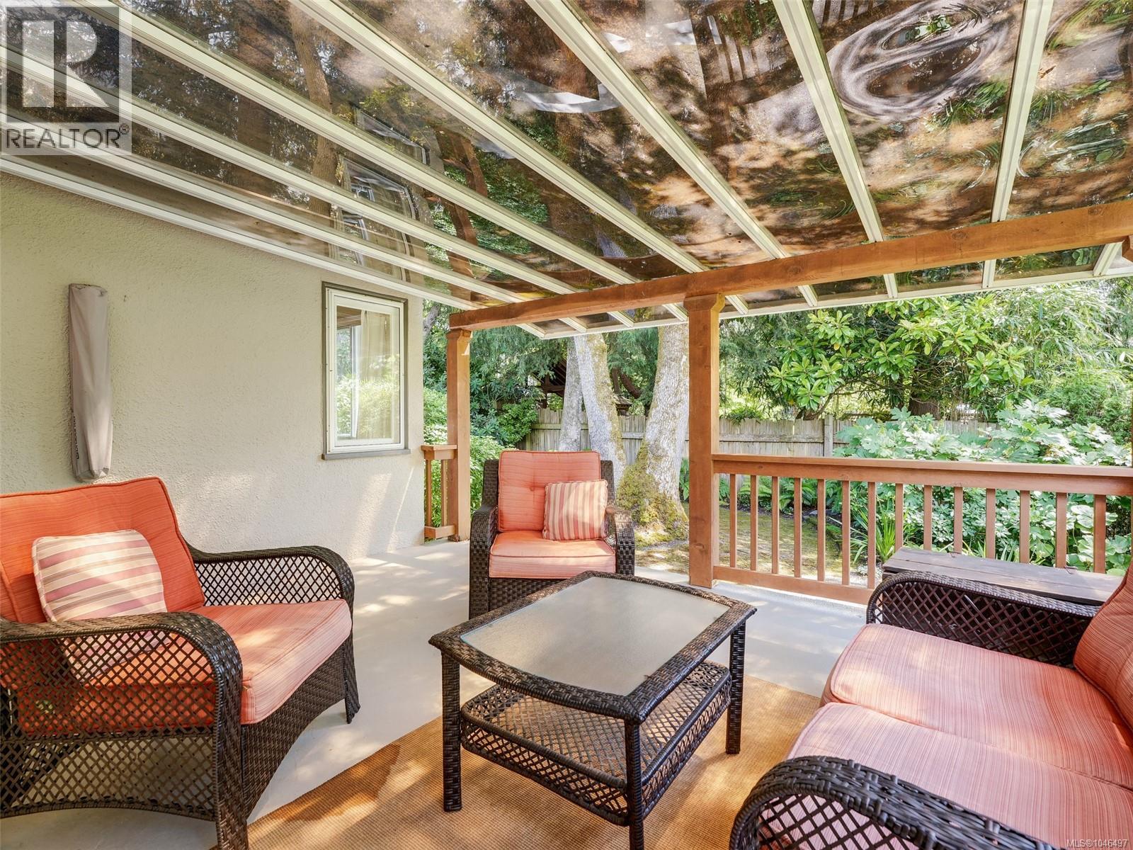  1941 Mayfair Drive, Saanich