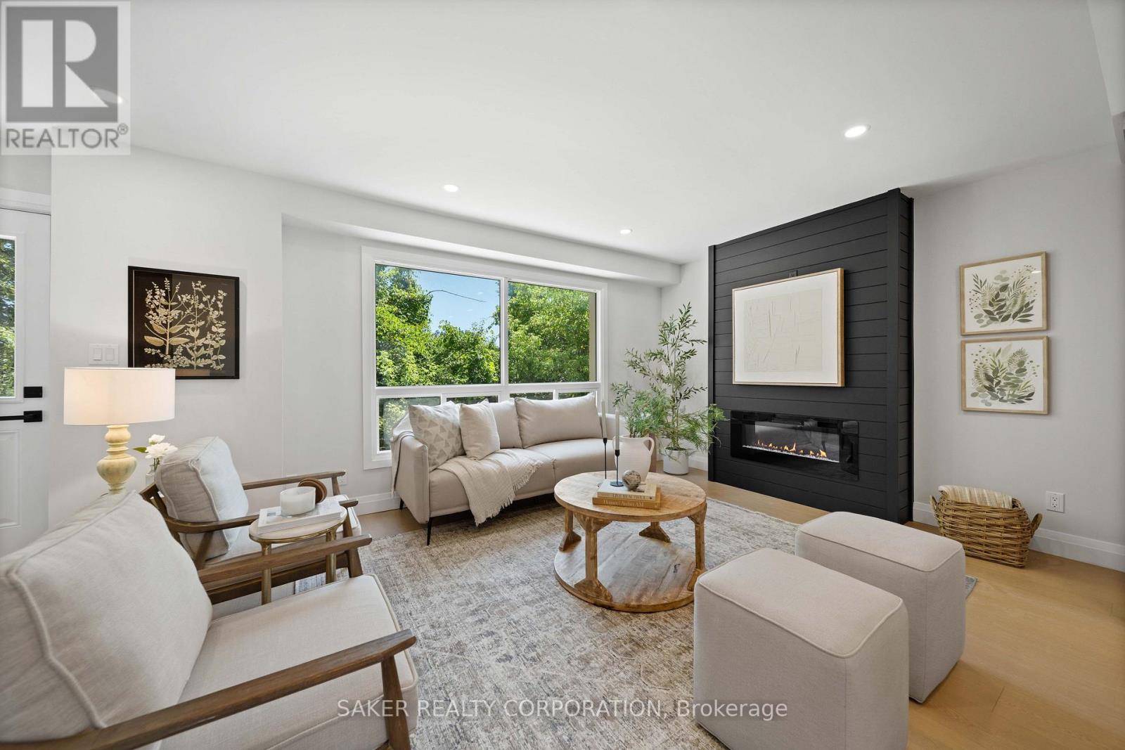 #33 355 SANDRINGHAM CRESCENT - Image 11