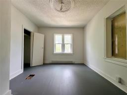 340 Alfred Avenue, Winnipeg, MB R2W1X6 Photo 6