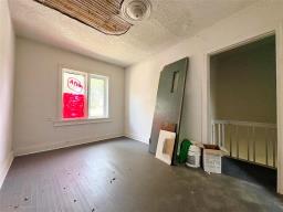 340 Alfred Avenue, Winnipeg, MB R2W1X6 Photo 9