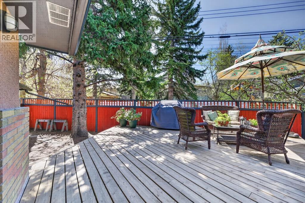 3811 24 Street NW - 30