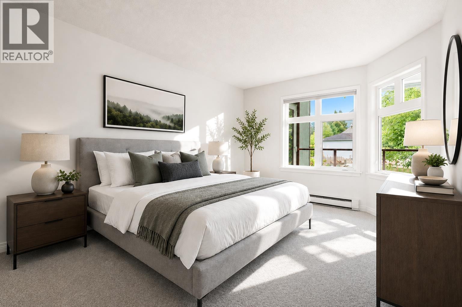 307 2800 CHESTERFIELD AVENUE, North Vancouver