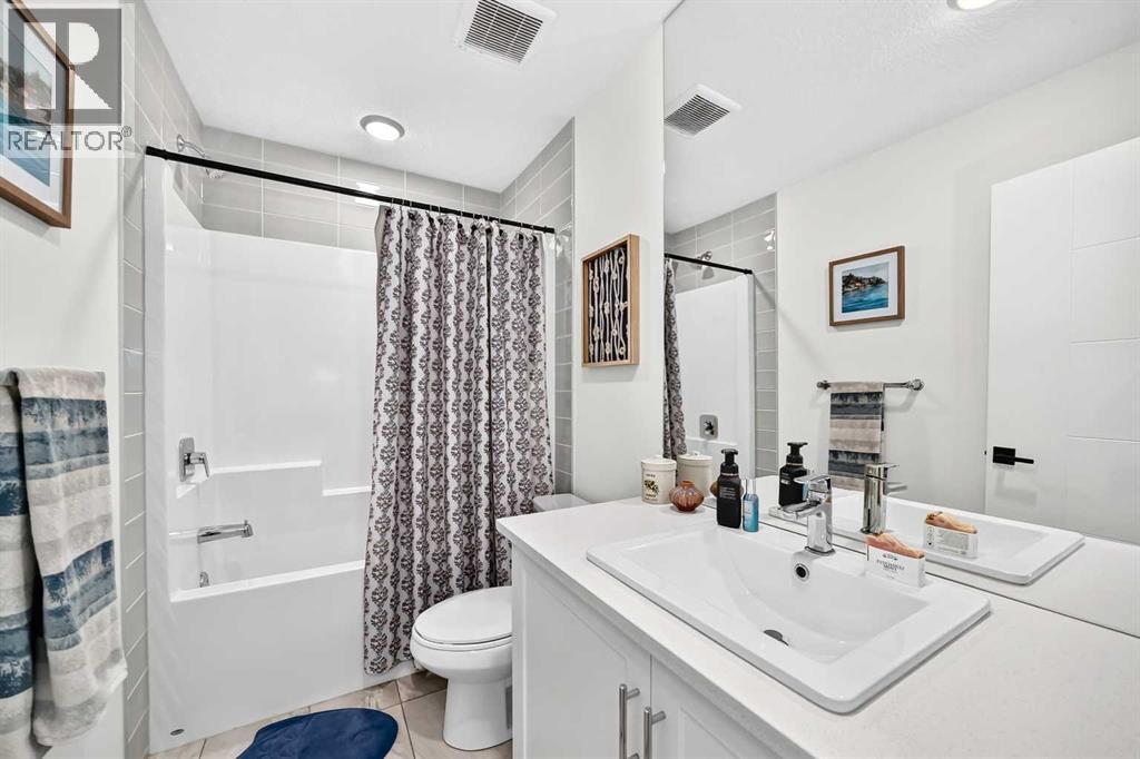 162 Silverado Boulevard SW - 22