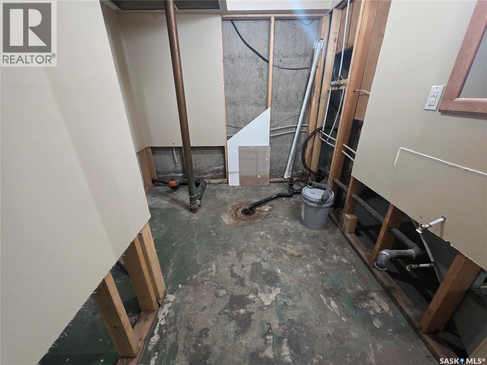 262 Duncan ROAD - Image 39