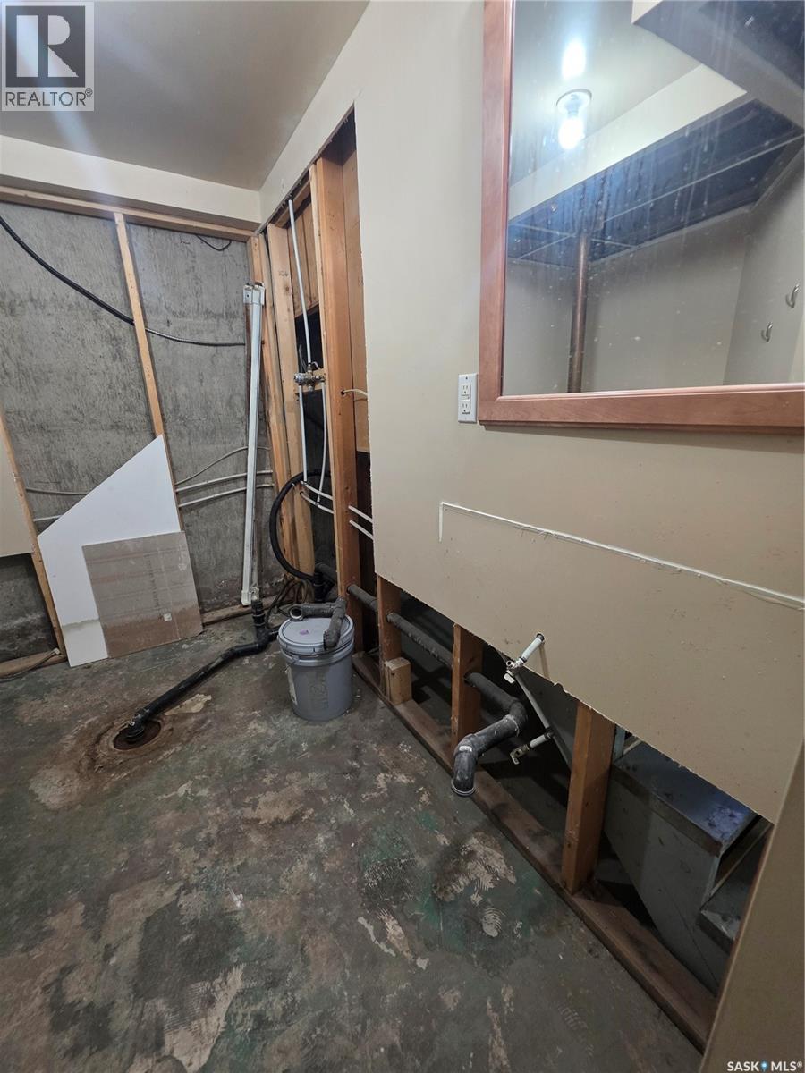 262 Duncan ROAD - Image 41