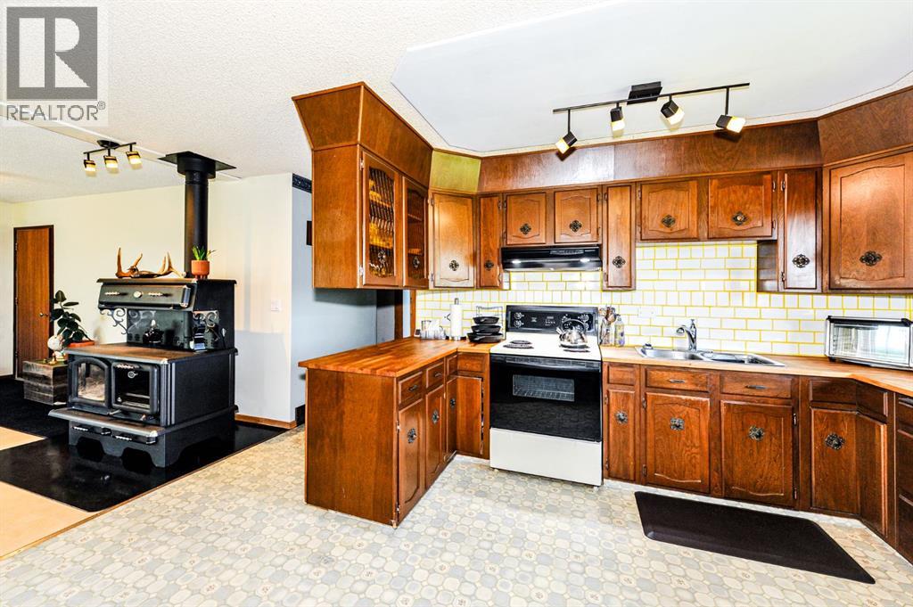 430042 Range Road 220 - Photo 8