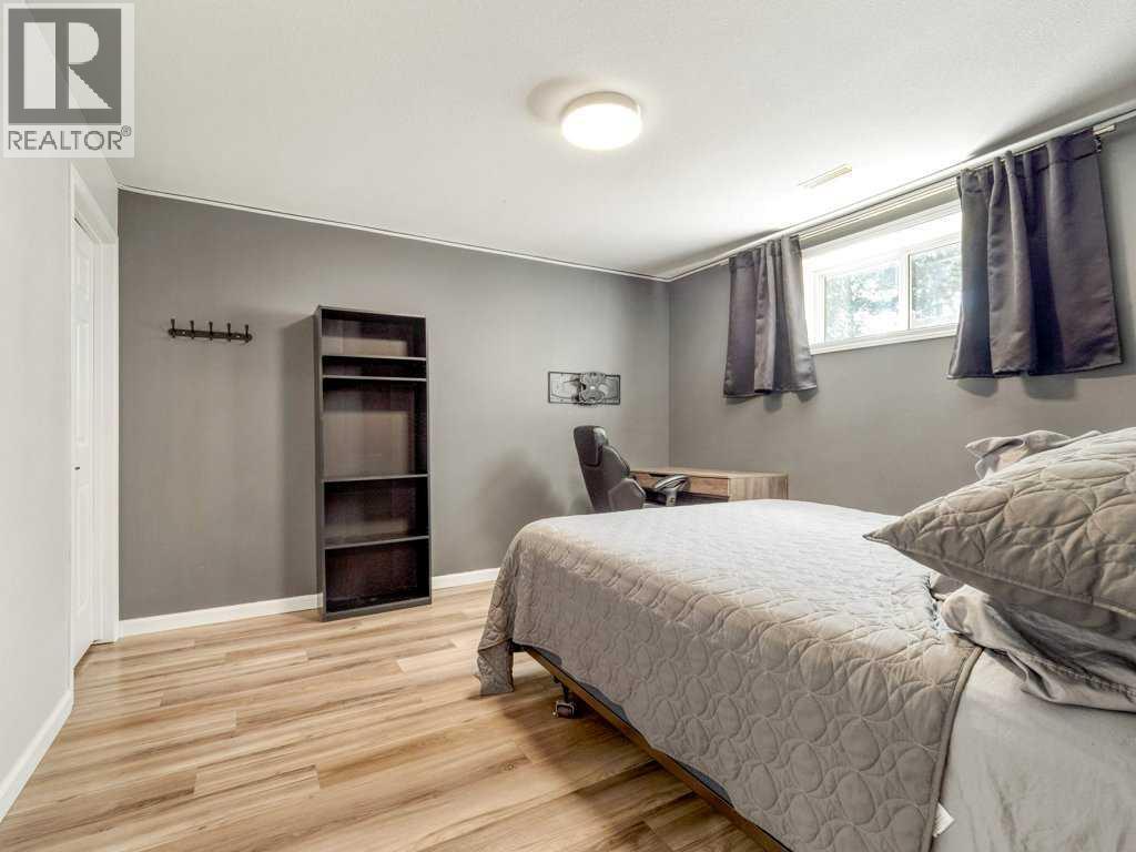 338 Deer Run Place West - Photo 39