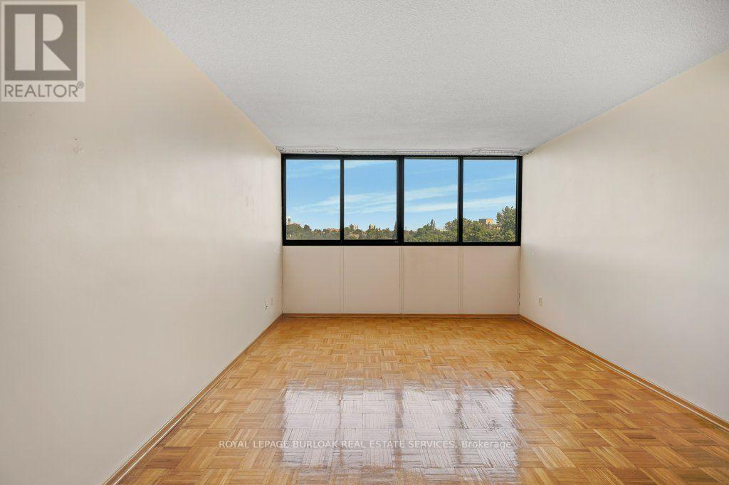 #718 1333 BLOOR STREET - 14