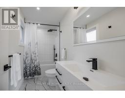 Media - 690 Hillman Crescent, Mississauga, ON L4Y2H9 Photo 11