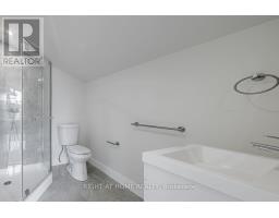 Bedroom 4 - 690 Hillman Crescent, Mississauga, ON L4Y2H9 Photo 9