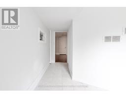5674 Whitehorn Avenue E, Mississauga, ON L5V2A9 Photo 7