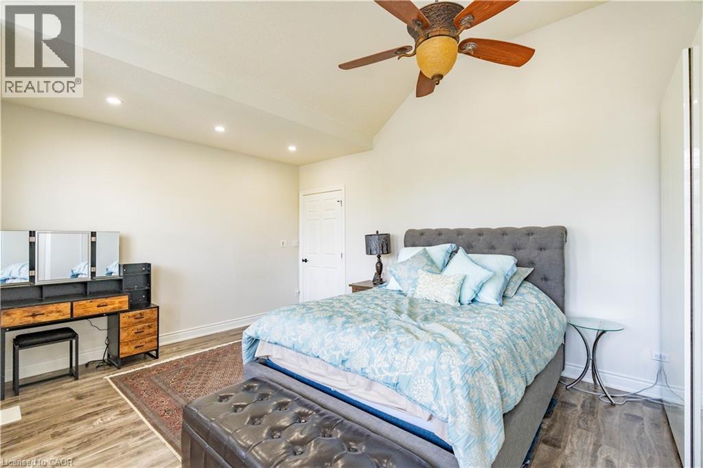 122 IRON GATE Street - 21