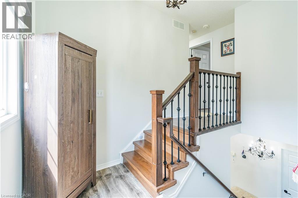 122 IRON GATE Street - 24