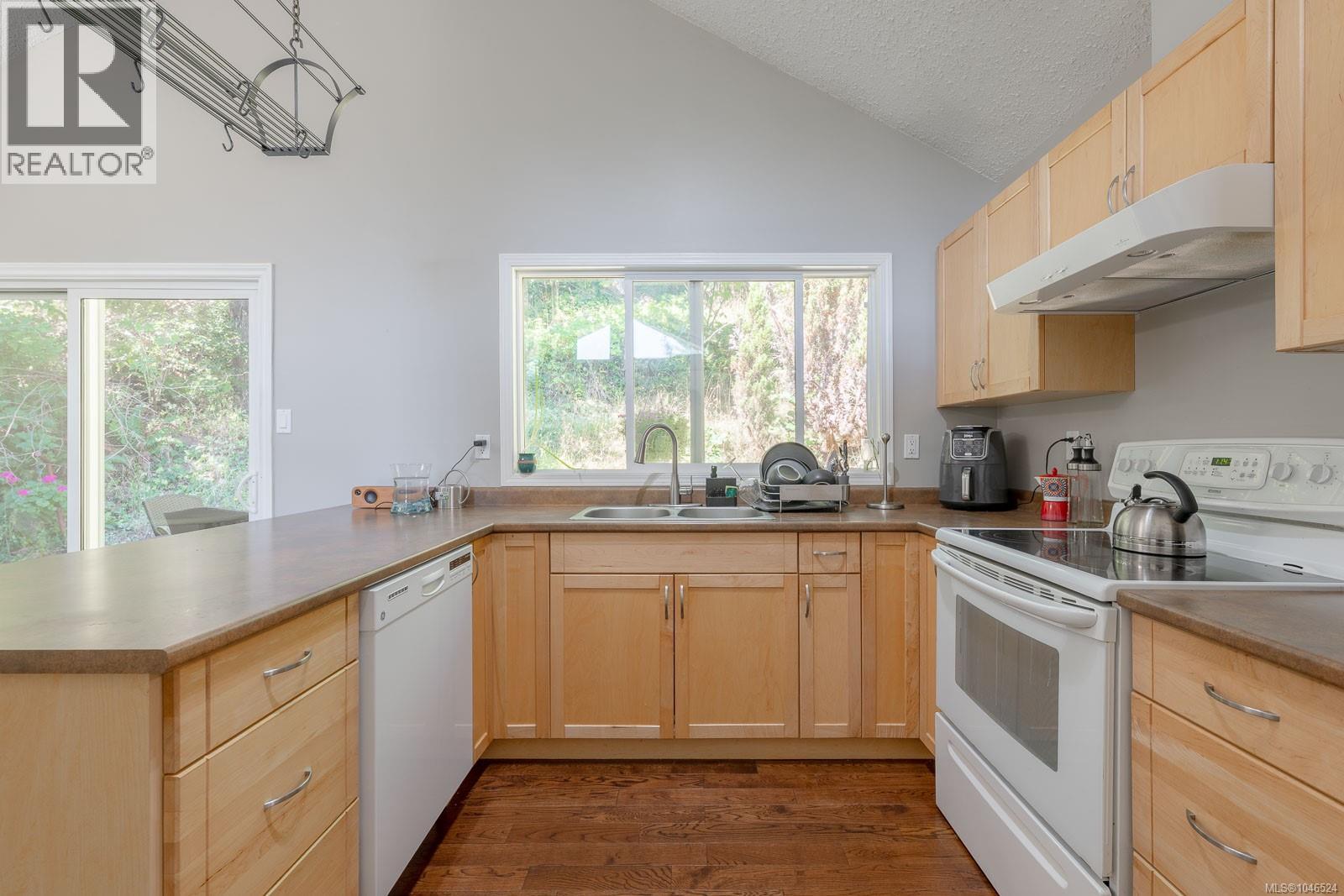 2151 Lakeside Dr - 17