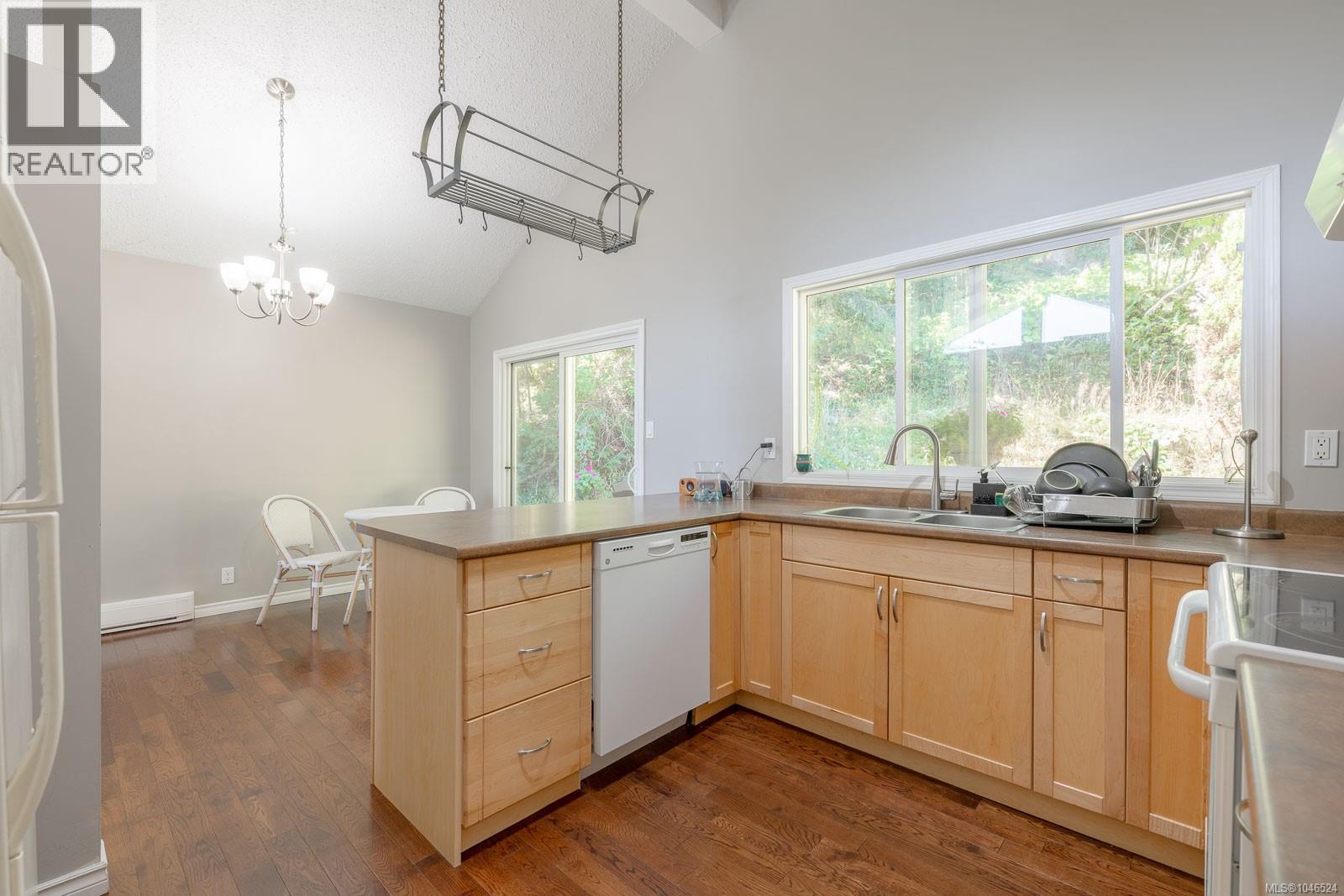 2151 Lakeside Dr - 18
