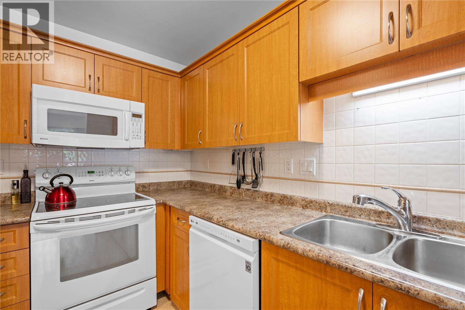 32 1287 Verdier Ave, Central Saanich