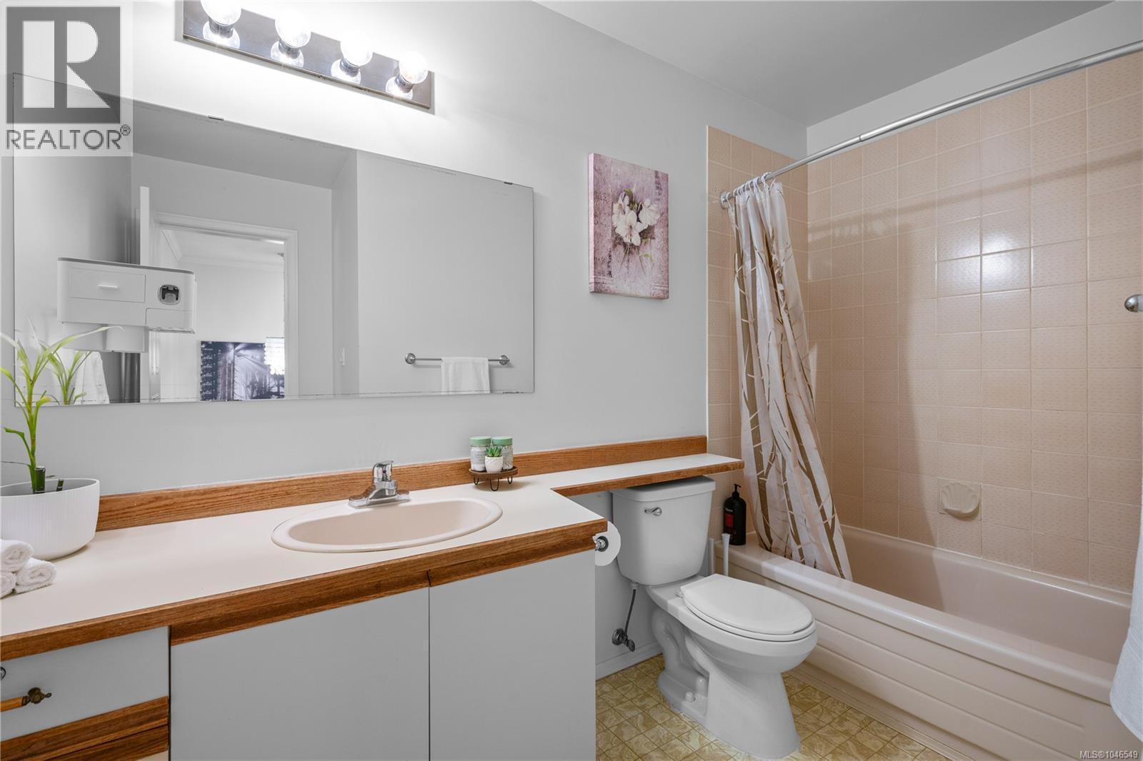 32 1287 Verdier Ave, Central Saanich