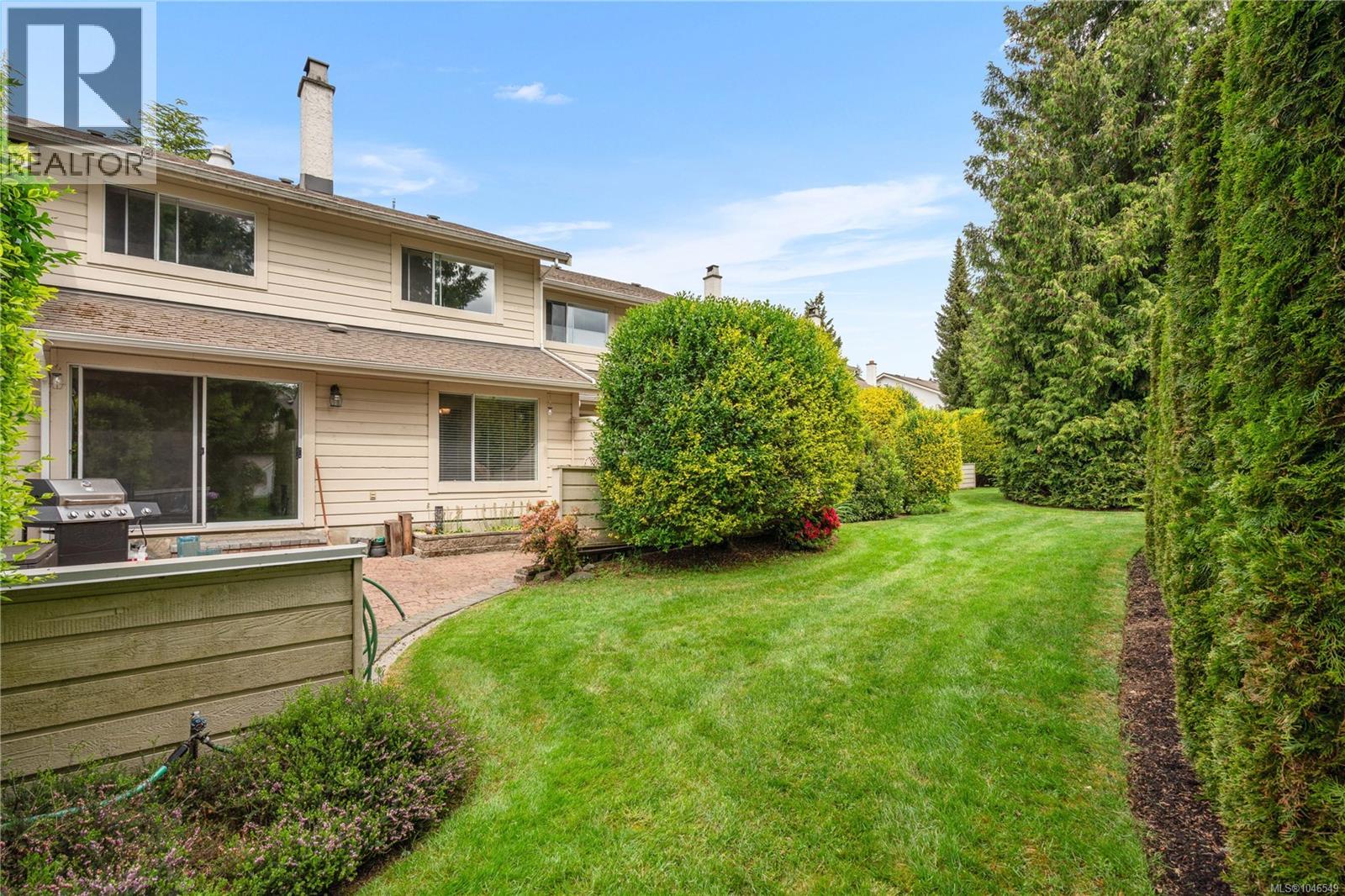 32 1287 Verdier Ave, Central Saanich