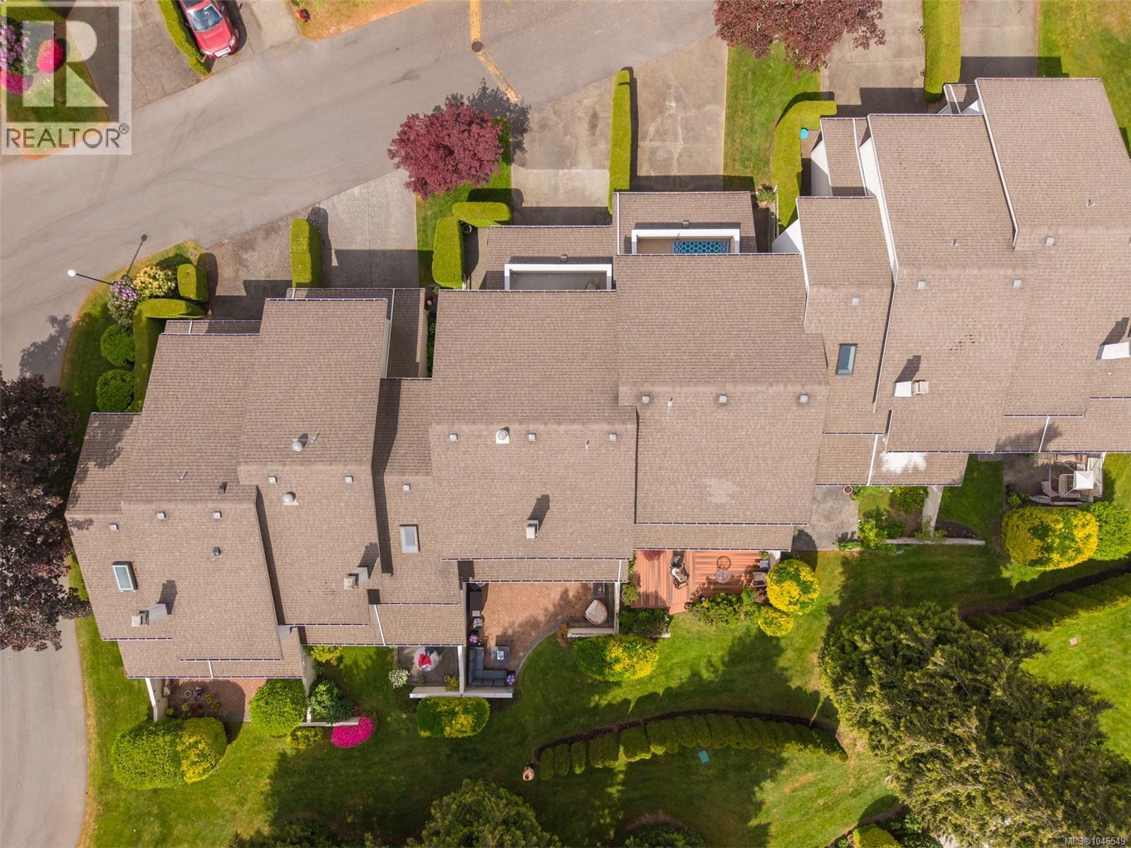 32 1287 Verdier Ave, Central Saanich