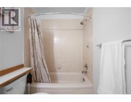 32 1287 Verdier Ave, Central Saanich, BC V8M1H1 Photo 33