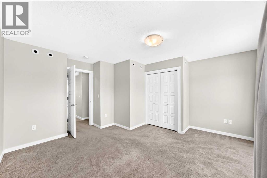 220 Red Embers Way NE - 31