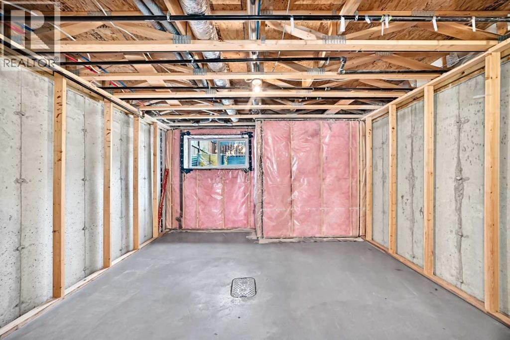 220 Red Embers Way NE - 39