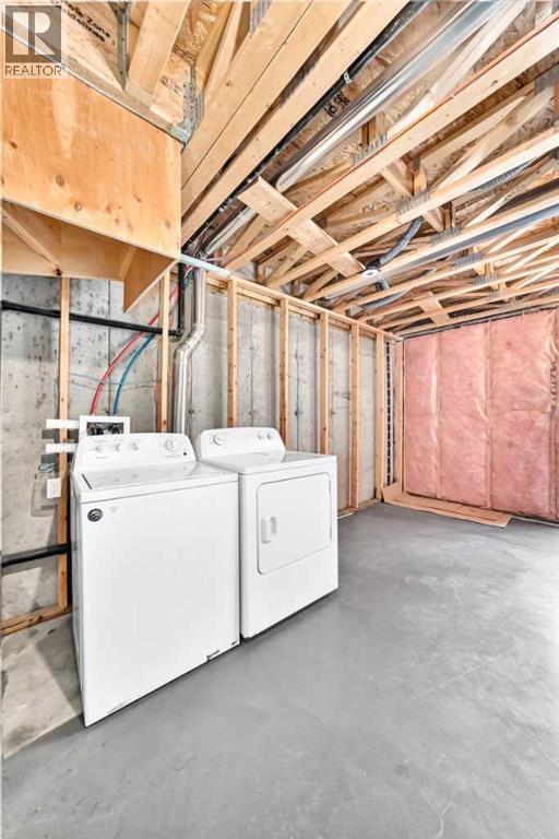220 Red Embers Way NE - 40