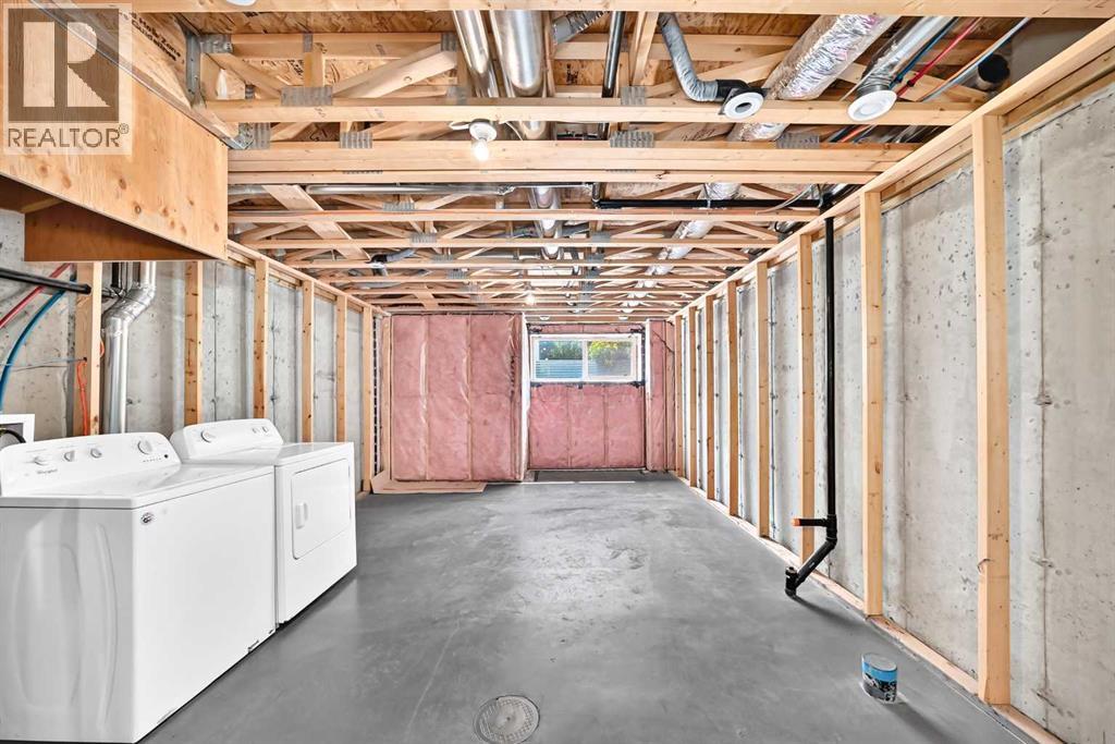 220 Red Embers Way NE - 41
