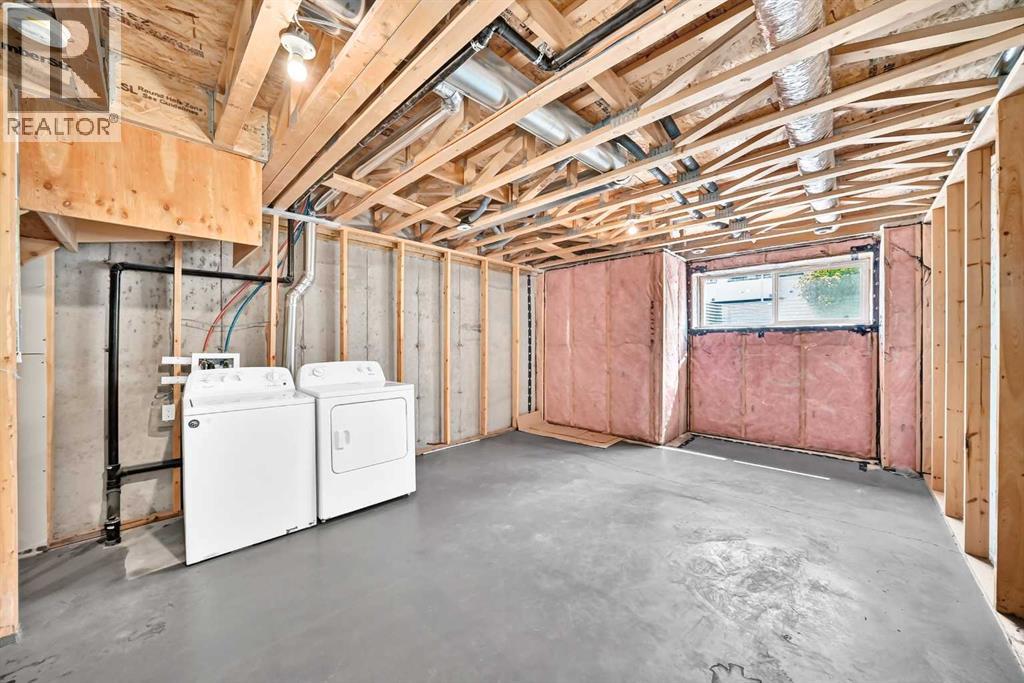 220 Red Embers Way NE - 44
