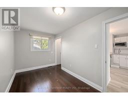 945 Colborne Street, London East, ON N6A4A5 Photo 12
