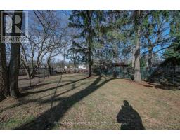 945 Colborne Street, London East, ON N6A4A5 Photo 33