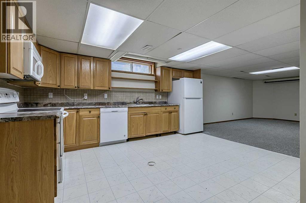 25 Downey Road - 24