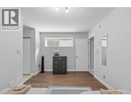 Basement 4225 Evergreen Avenue, West Vancouver, BC V7V1H2 Photo 16