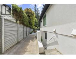 Basement 4225 Evergreen Avenue, West Vancouver, BC V7V1H2 Photo 22