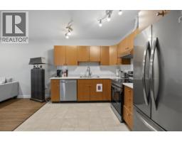 Basement 4225 Evergreen Avenue, West Vancouver, BC V7V1H2 Photo 8