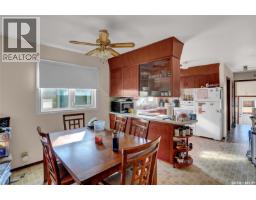 Bedroom - 2160 Mcdonald Street, Regina, SK S4N2Y7 Photo 6