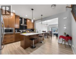 3pc Bathroom - 75 Homestead Park Ne, Calgary, AB T3J2K7 Photo 12