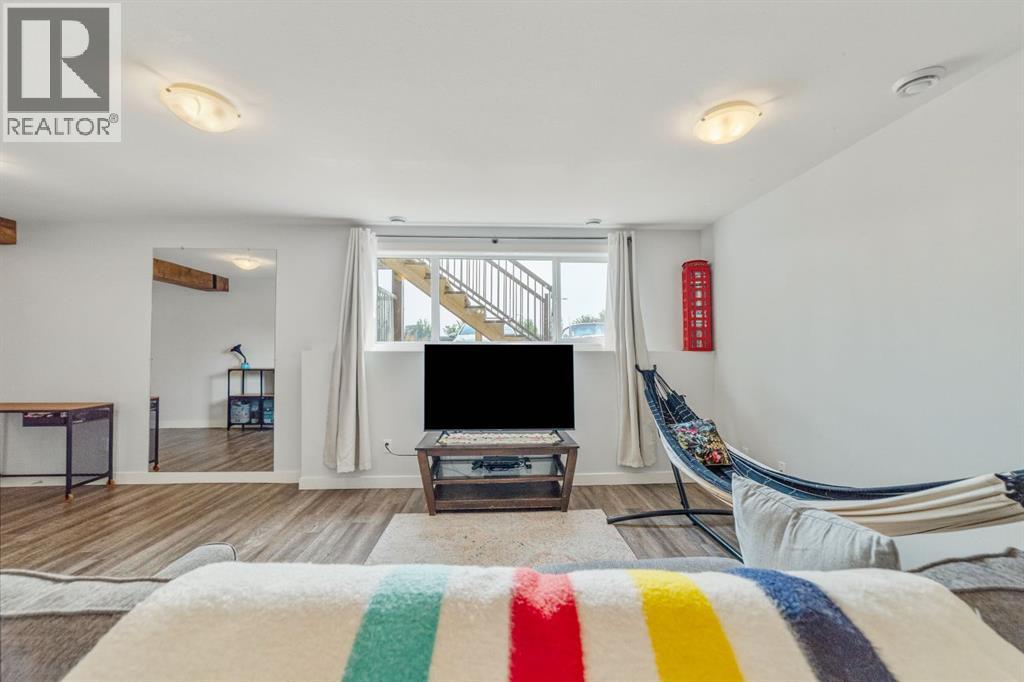 103 Crocus Terrace West - Photo 12