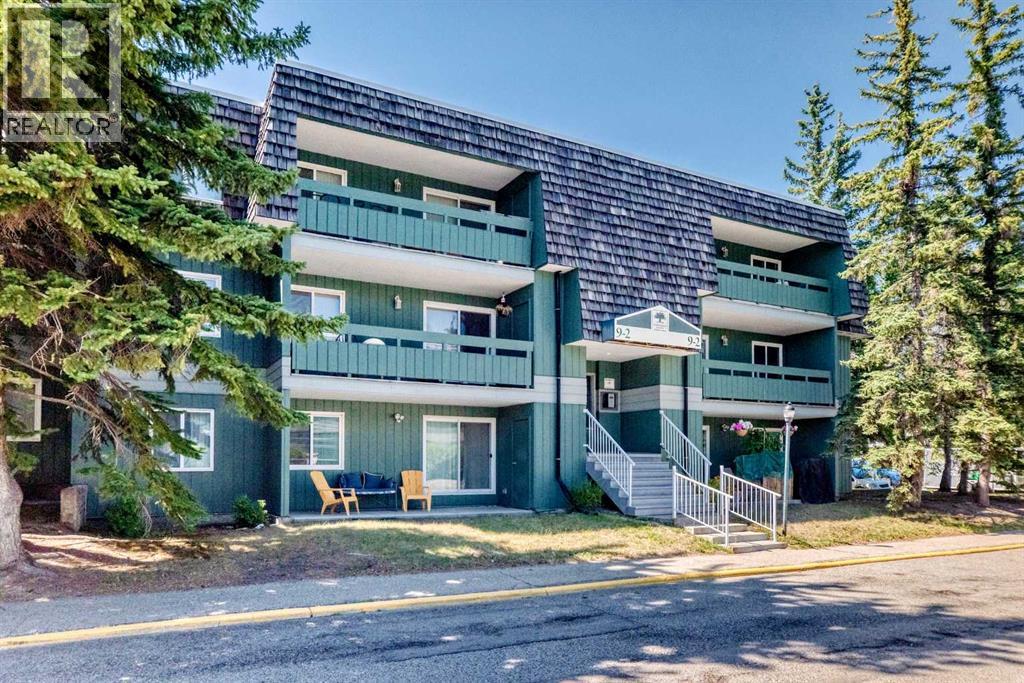 #9106 315 Southampton Drive SW - 2