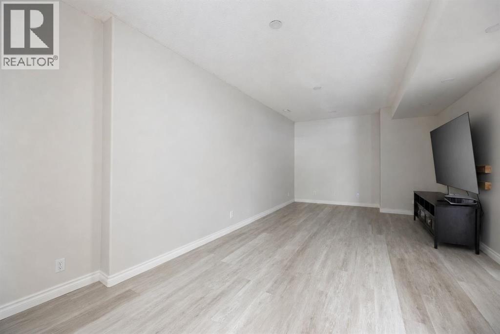 136 Parry Crescent - Photo 19