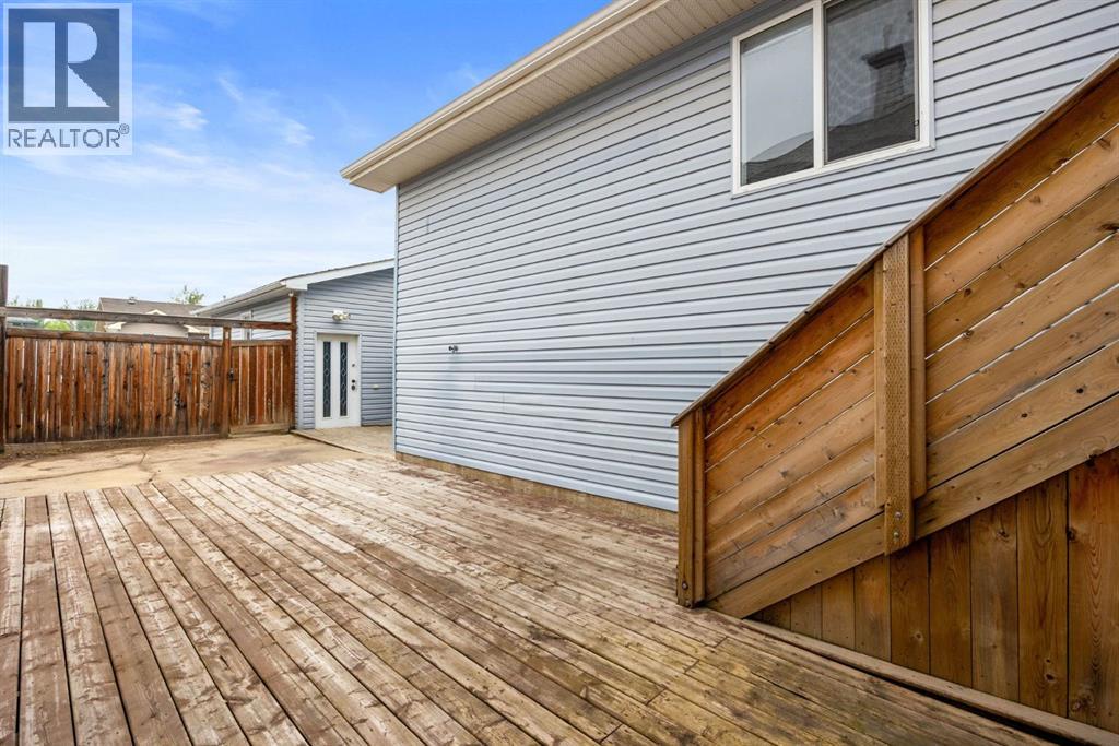 136 Parry Crescent - Photo 30